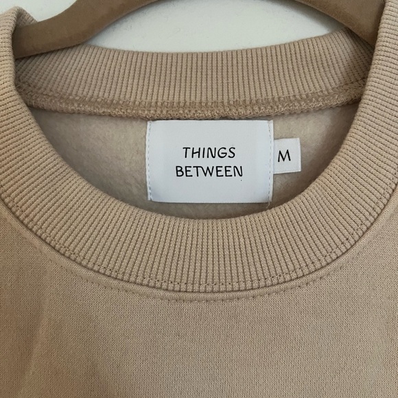 Things between Sweatshirt - Picture 2 of 2
